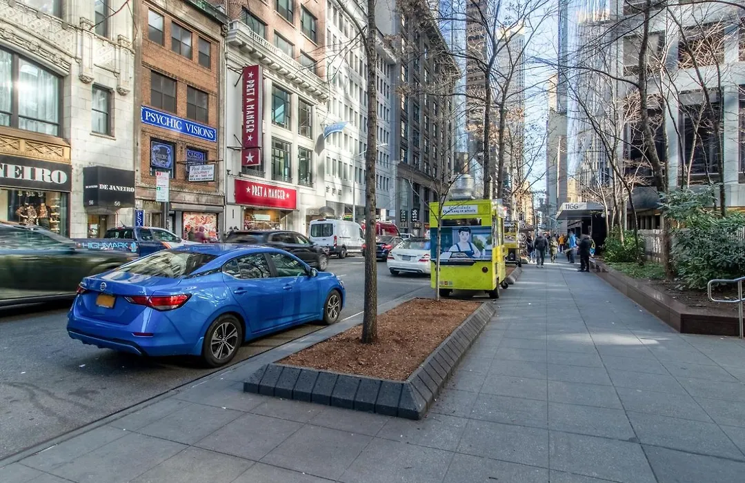 Midtown West 1Br W Doorman Nr Rockefeller Center Nyc-1394-1