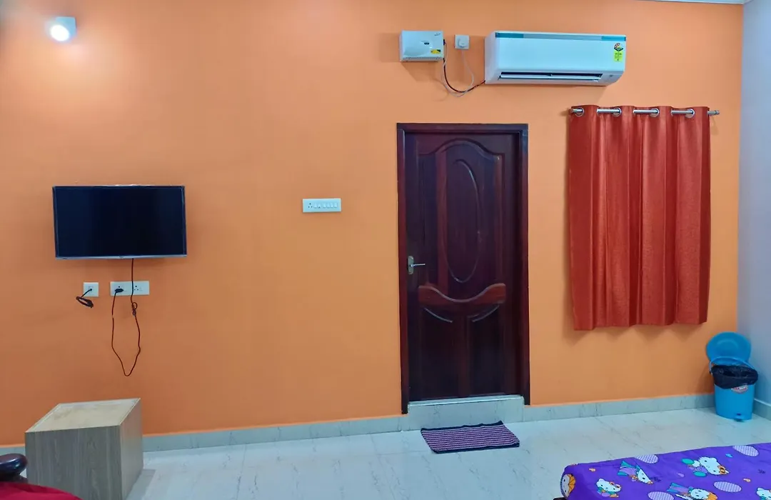 Vj Villa Home Stay Double Cot Room-1