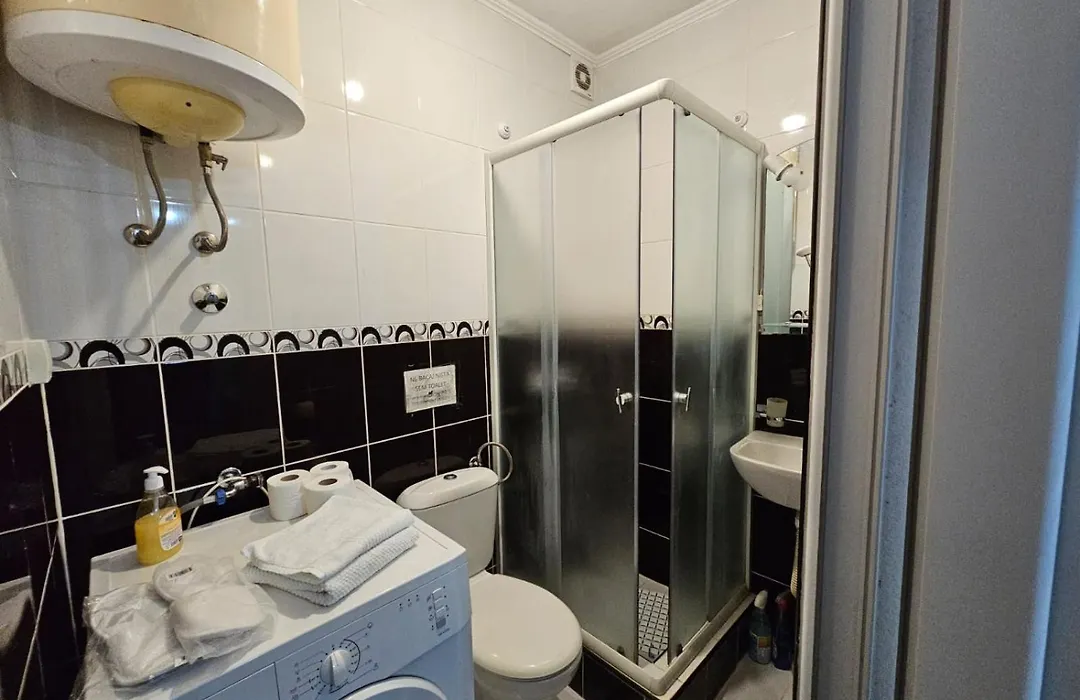Apartman Sparovic U Blizini Porto Novog Kumbor-1