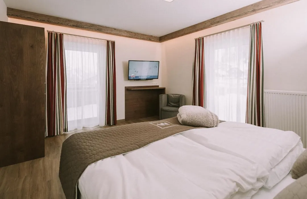 Hotel Montana-1