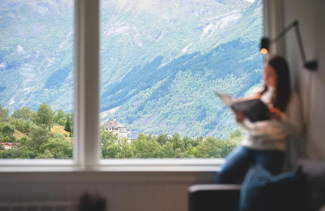 Trolltunga Guesthouse-1