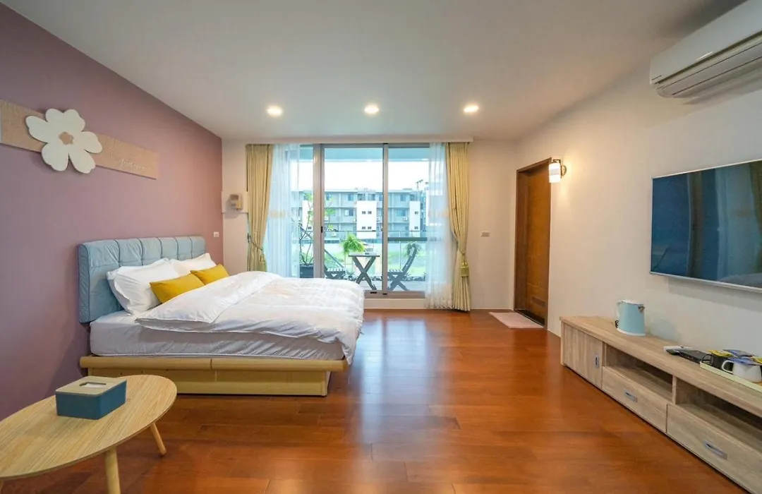Luodong Warm House-1