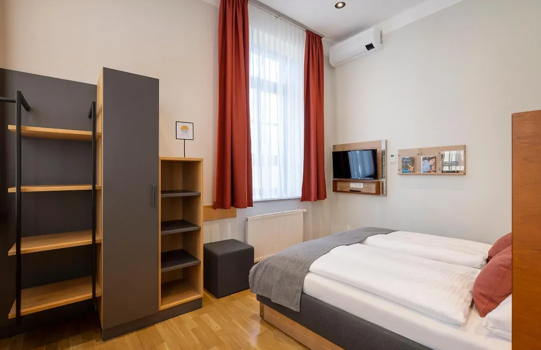 JUFA Hotel Bregenz-1
