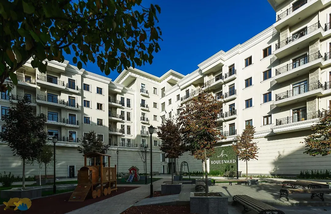 Boulevard Residence 54-1
