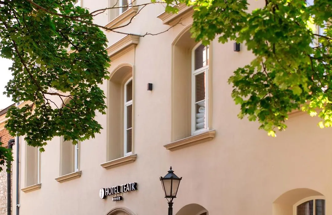 Hotel Teatr-1