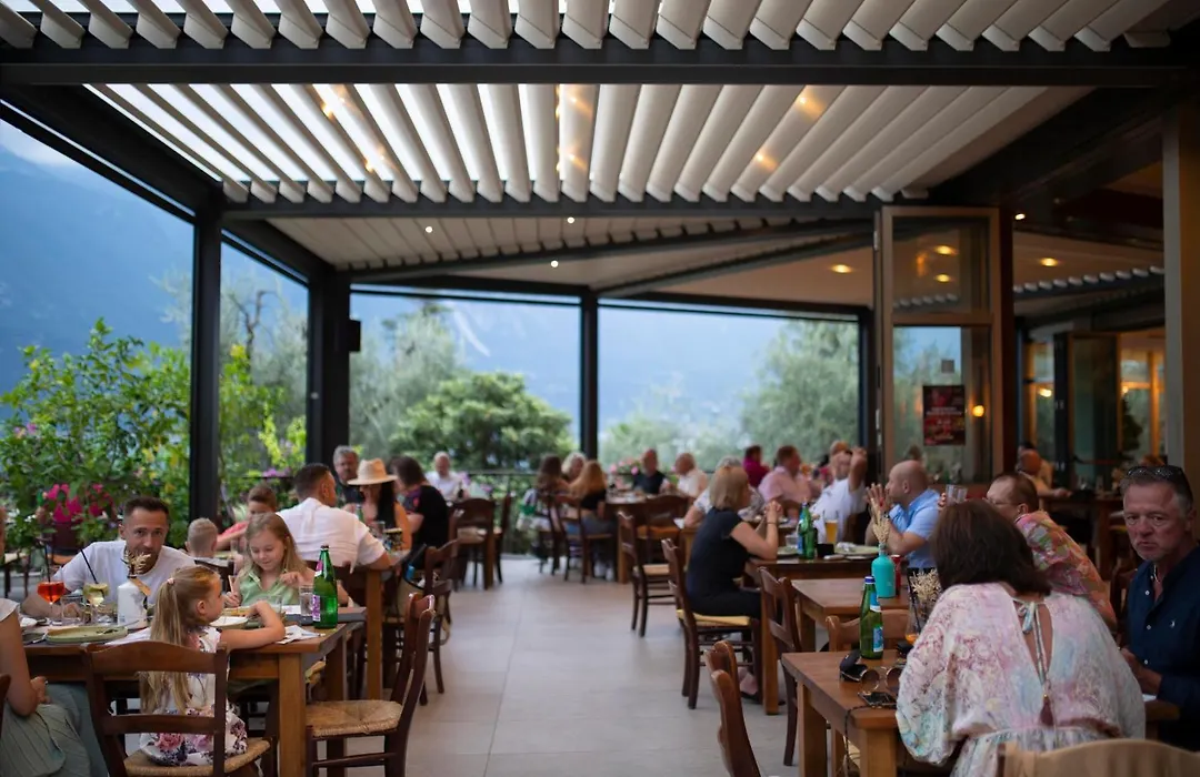 Hotel Limone-1
