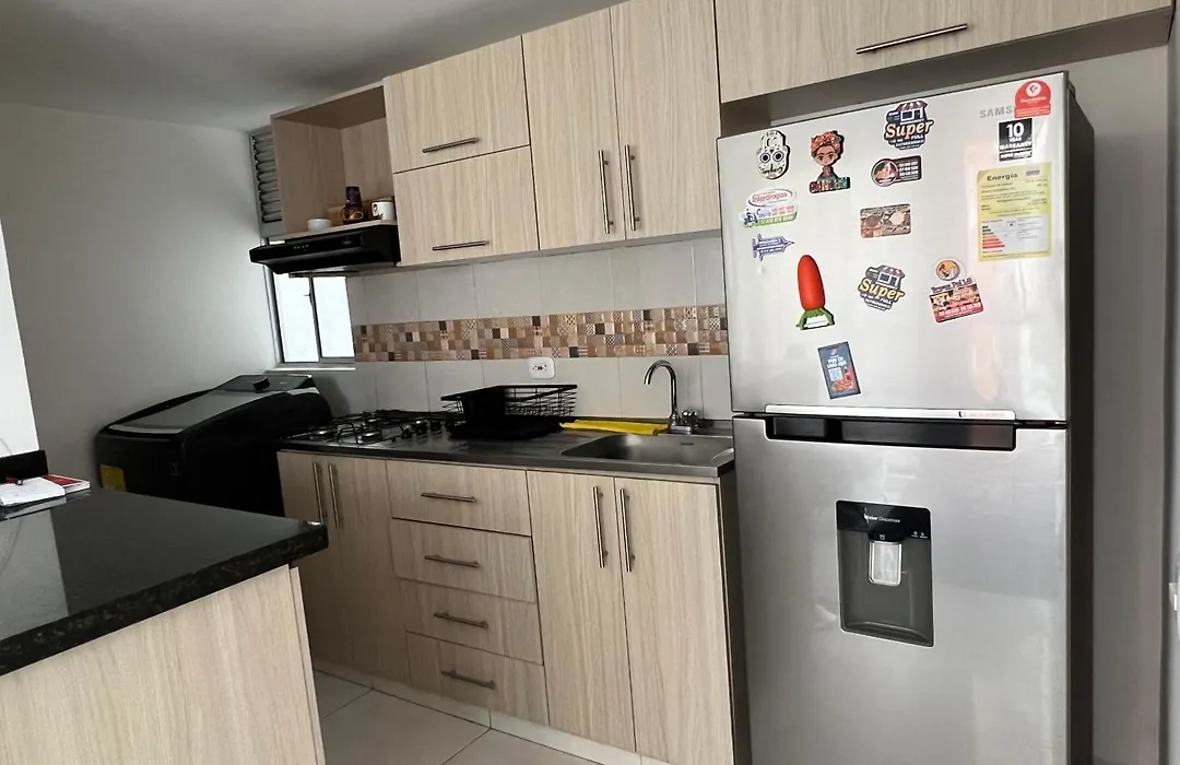 Apartamento Valle Del Lili Con Piscina-1