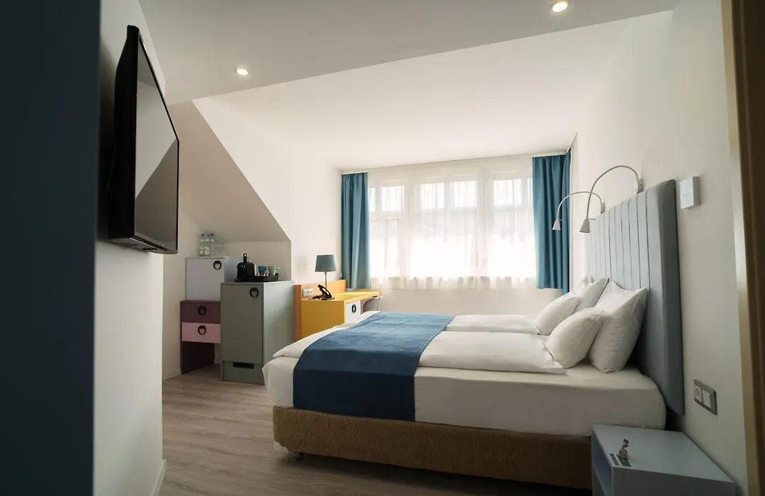 Hotel Civitas-1