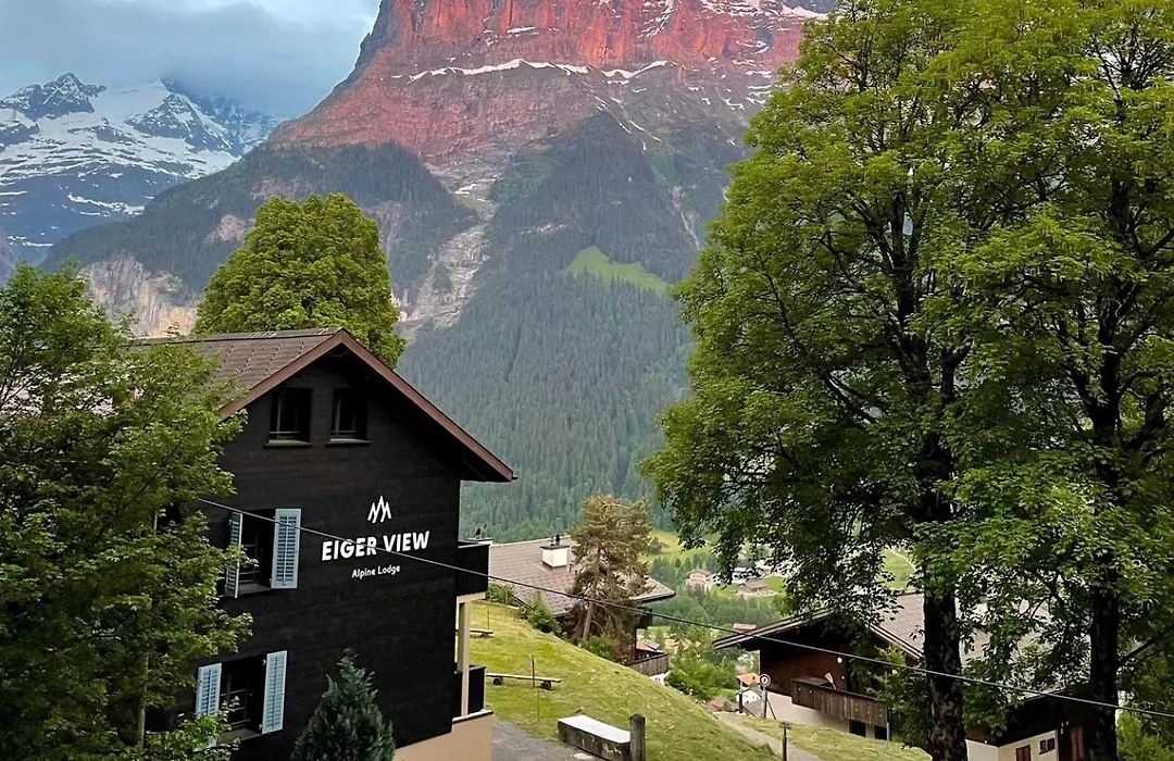 Eiger View Alpine Lodge-1