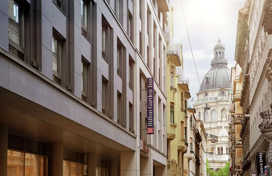Hilton Garden Inn Budapest City Centre-1