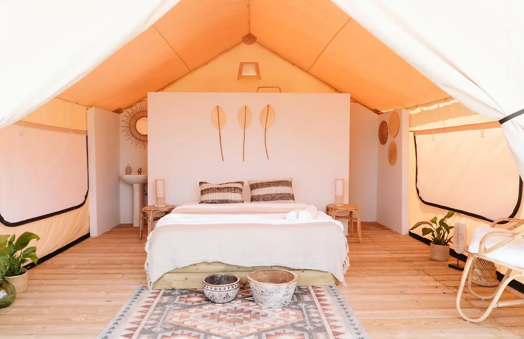 Dreamsea Surf Guest House-1