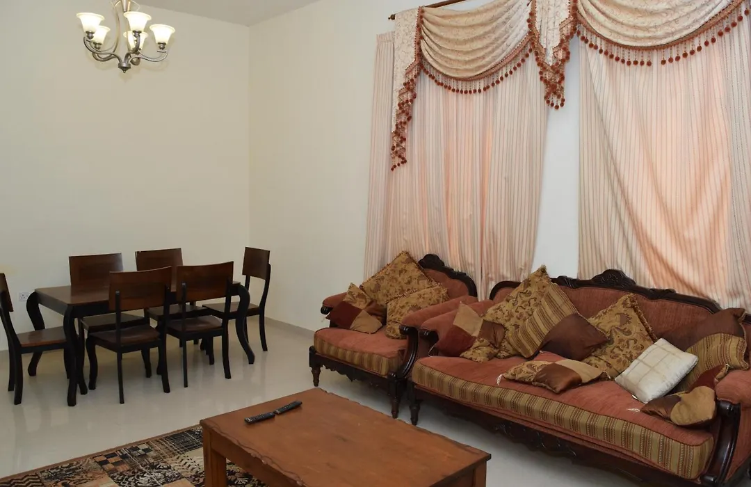 Red Bn Breek Villa-1