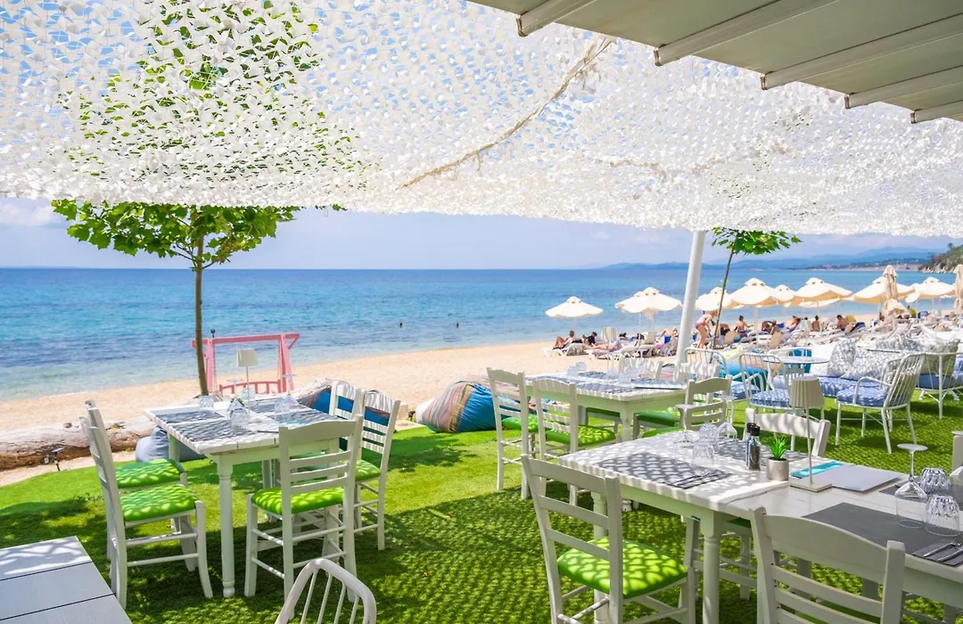 Acrotel Lilyann Boutique Hotel-1