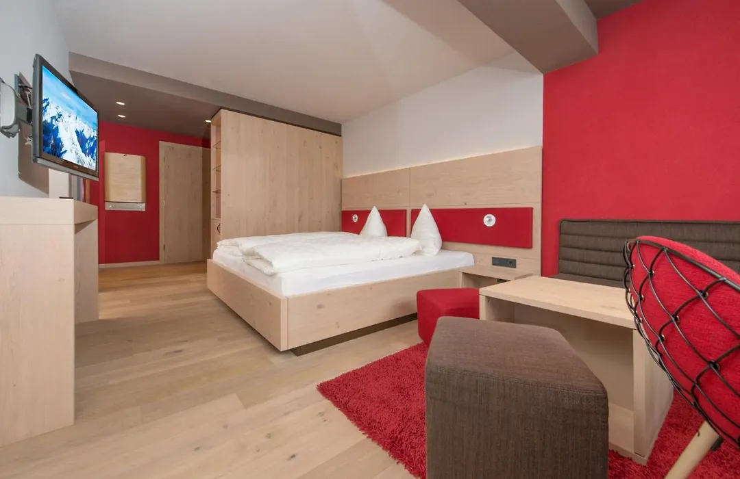Familotel Alphotel-1