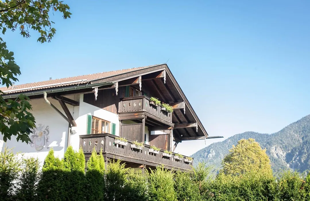 Hotel Bachmair Alpina-1