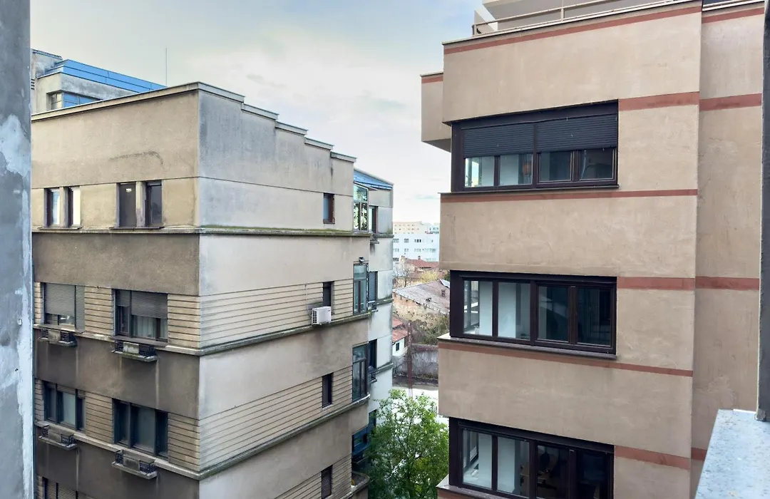 Central Retreat Apartments-1
