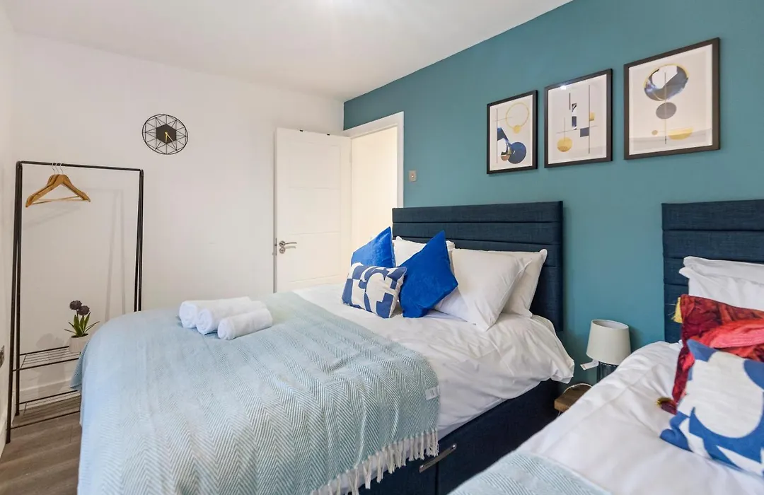 Diamond Suite Camden Town 3 Bedroom Sleeps 11-1