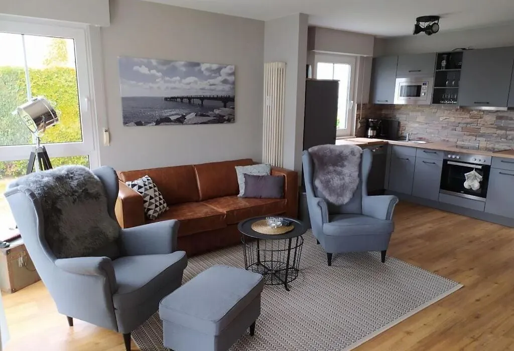 Holiday Apartment Sea Bay-1