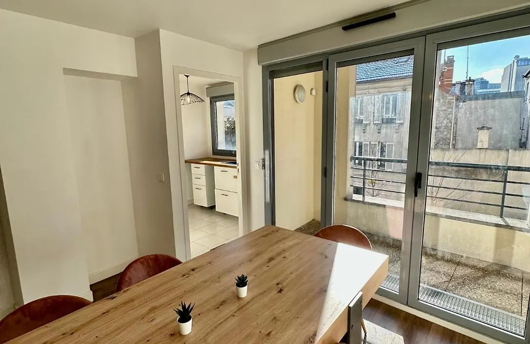Superbe appartement Paris/Bagnolet 203-1
