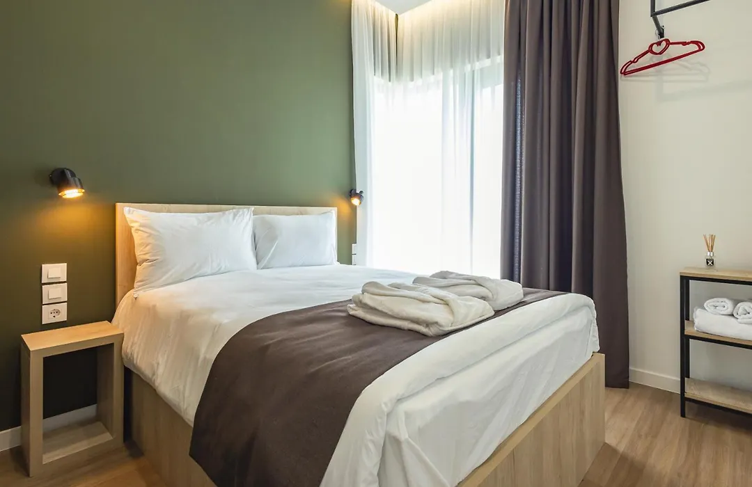 Apart Hotel Kundzuli-1