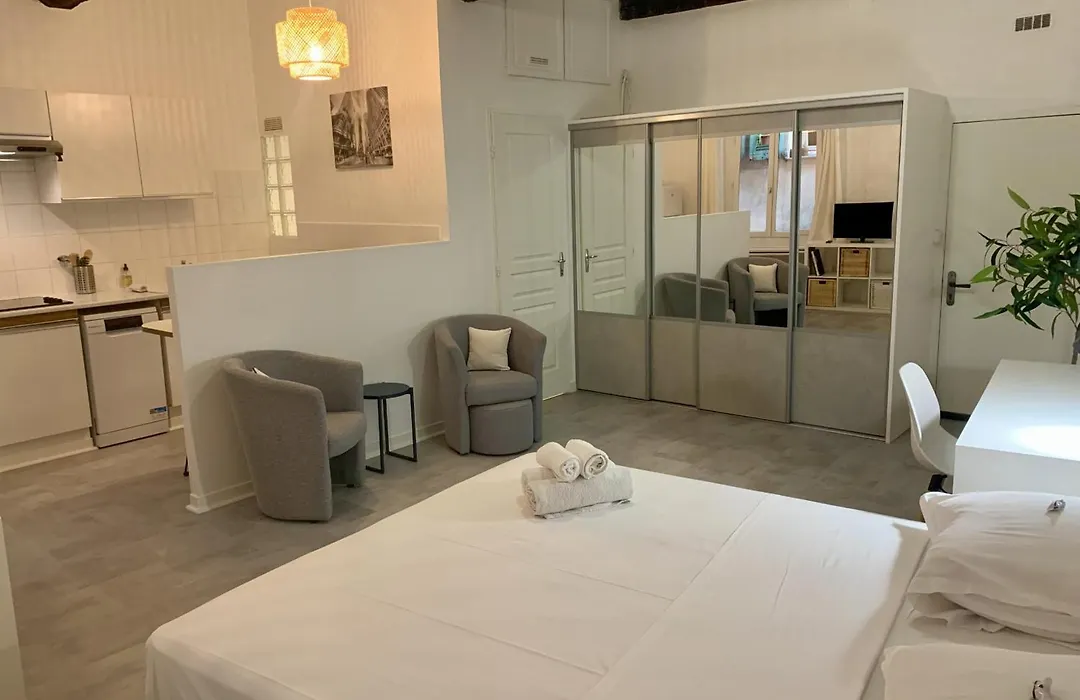Aparthotel Riviera - Cocon De Gilly - Old Town Promenade Des Anglais-1