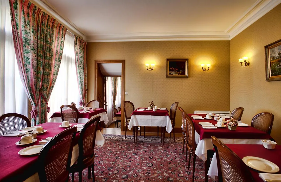 Logis Hotel Belle Epoque-1