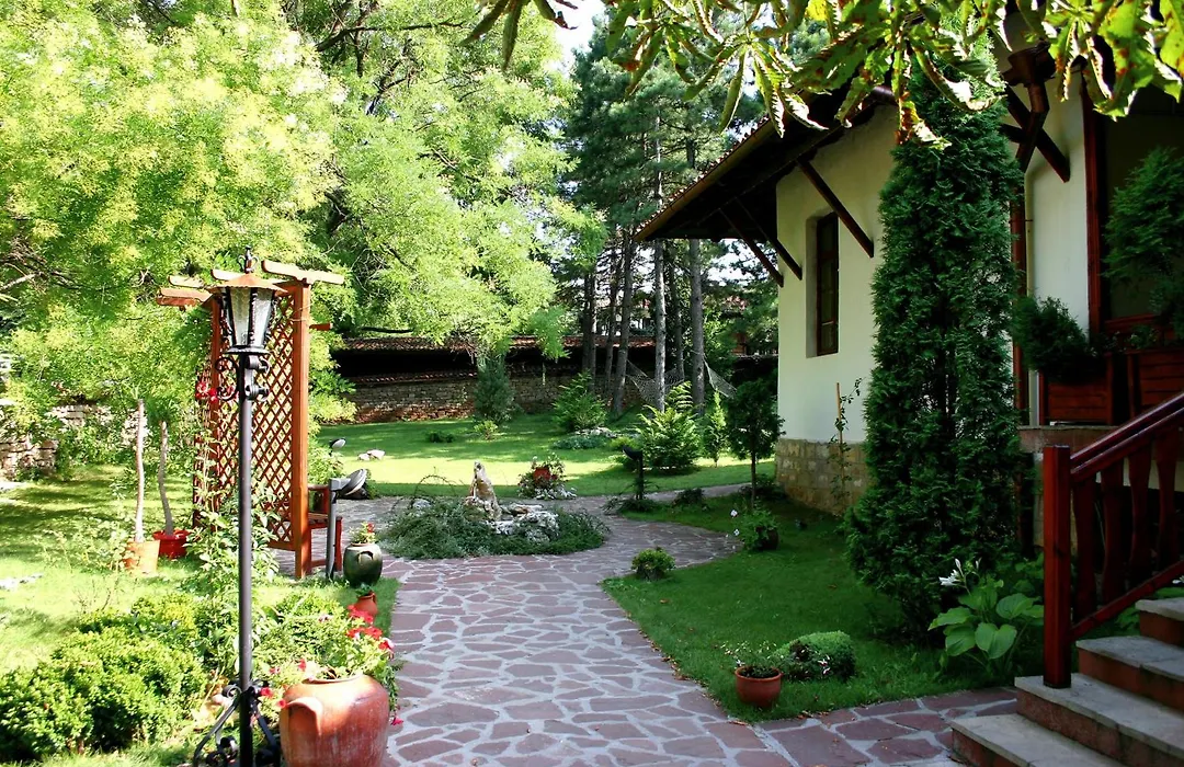 Hotel Izvora - Garden Retreat-1