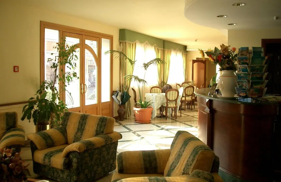 Hotel Stella 2000-1