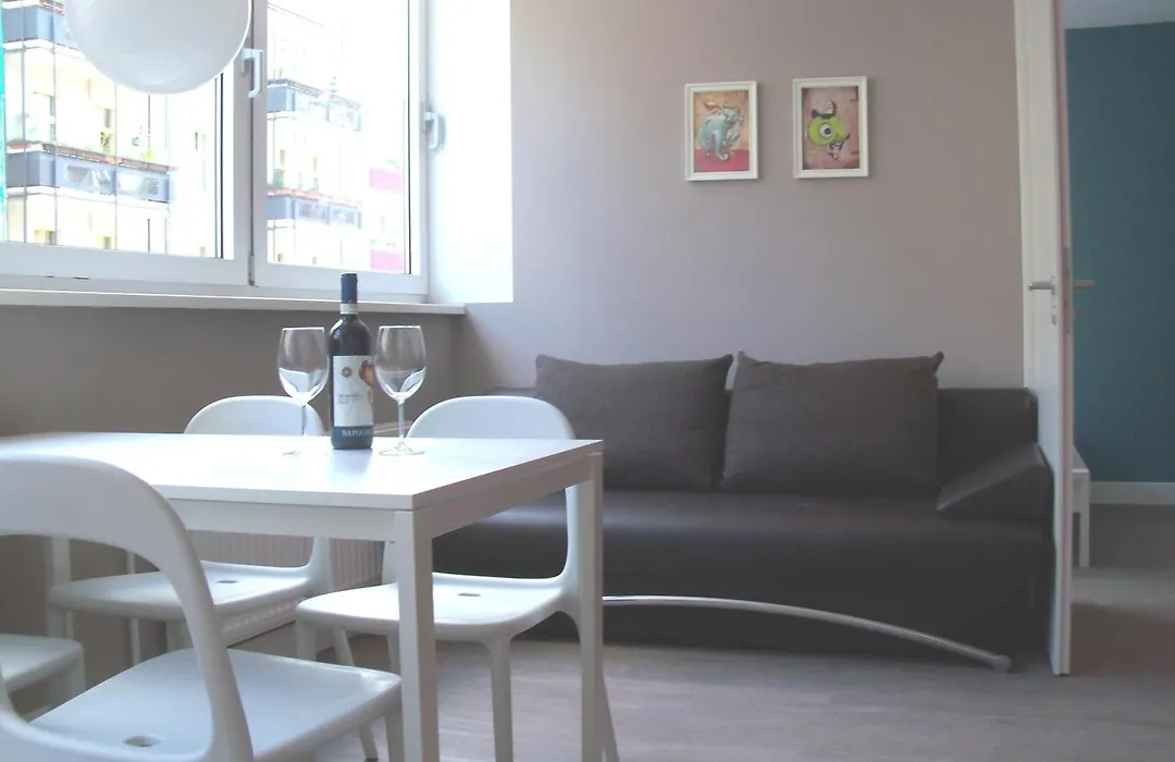 Apartmenthouse Berlin - Am Görlitzer Park-1