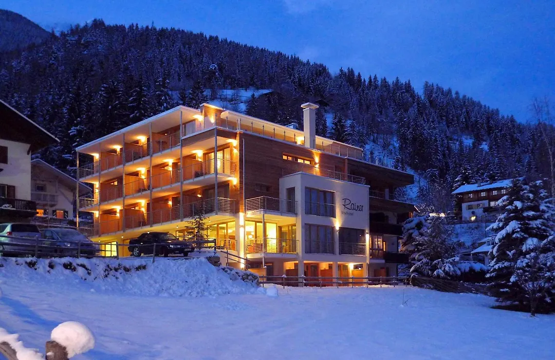 Vitalhotel Rainer-1