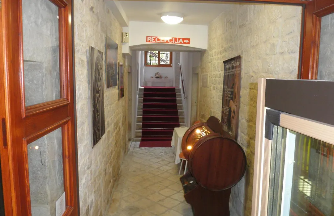 Hotel Monika-1