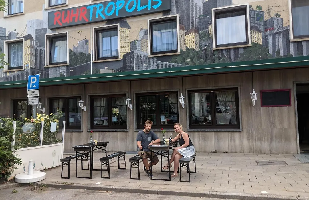 Ruhrtropolis Hostel-1