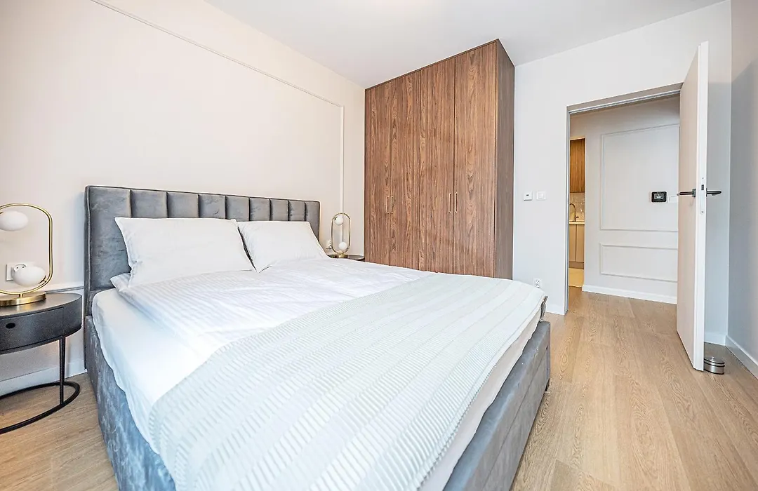 Simply Premium Apartments-1