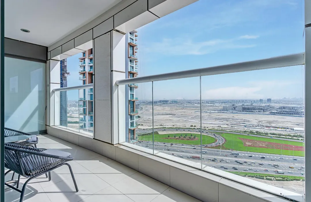 Savis Homes - Damac Paramount Tower A 1Br Ultimate Luxury And Glam Escape-1