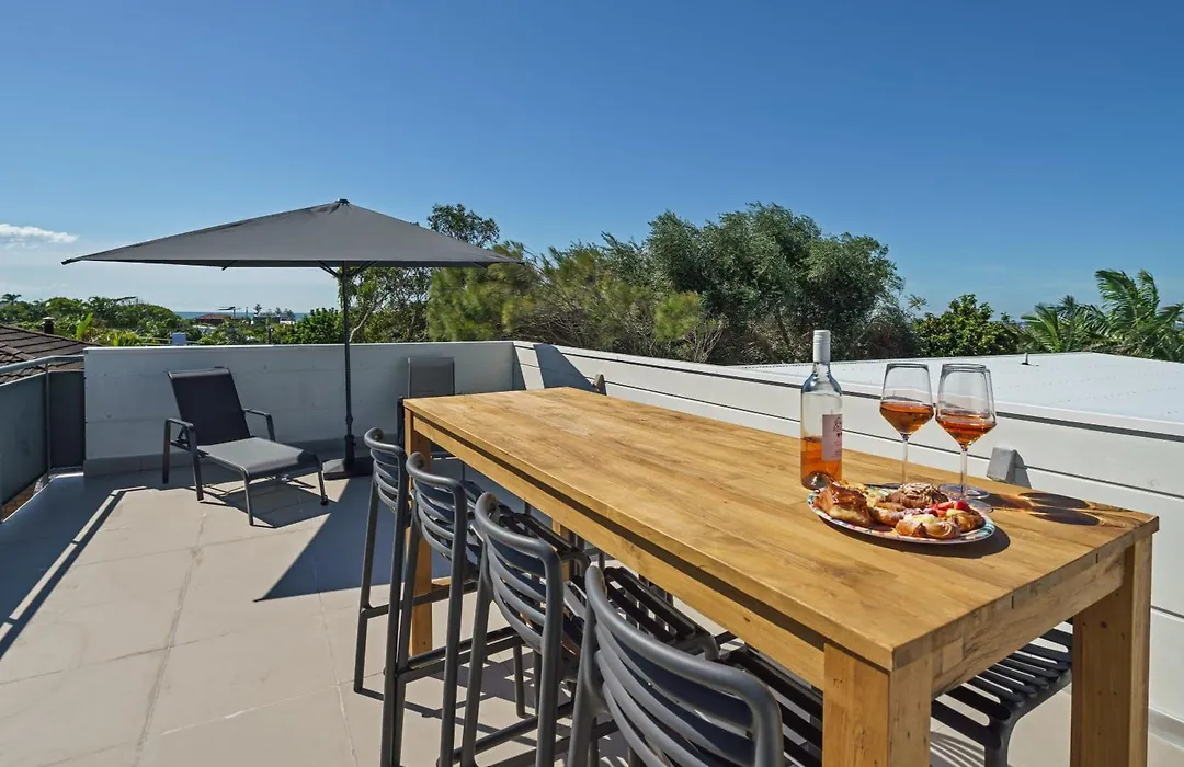 Headlands Hideaway - Pet Friendly Home At Moffs-1