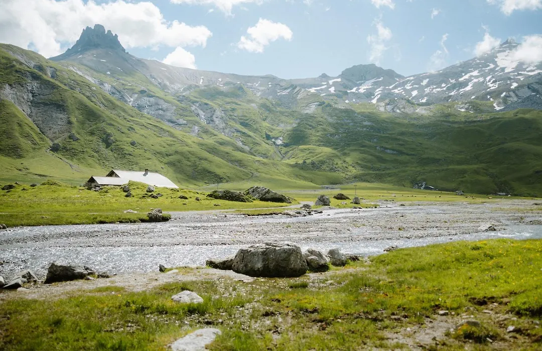 Berg-&Naturhotel Engstligenalp-1