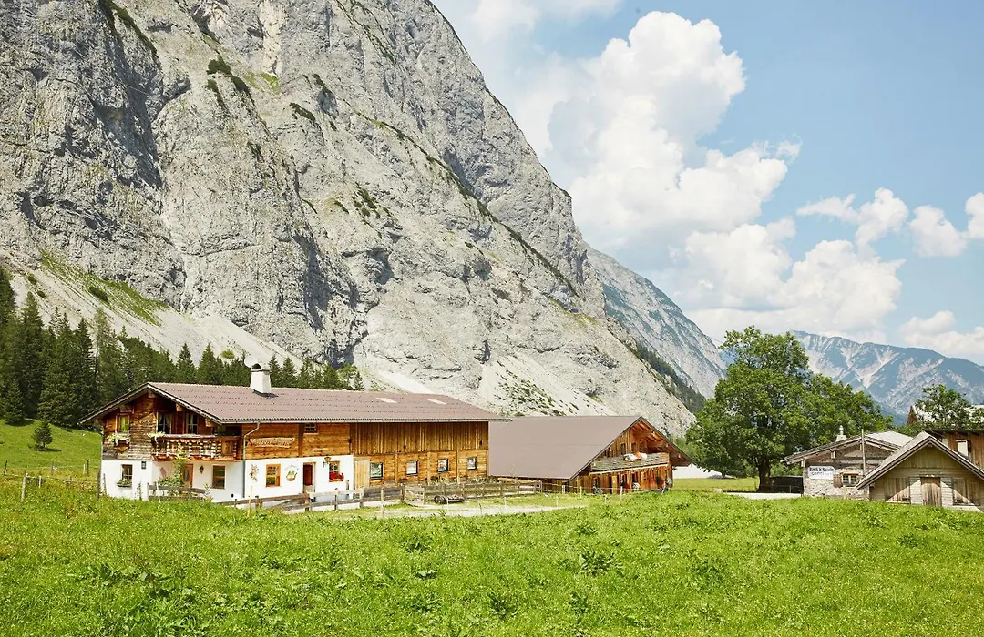Gramai Alm Alpengenuss & Natur Spa-1