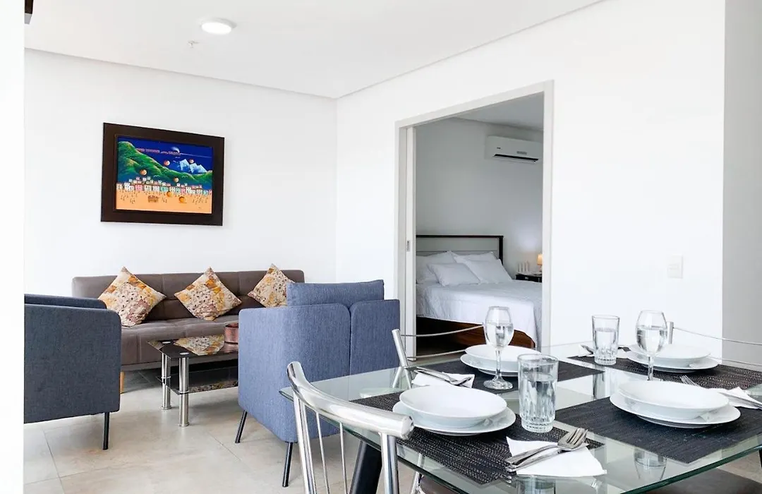 Airbnb Guayaquil, Mall Del Sol, Piso Alto-1