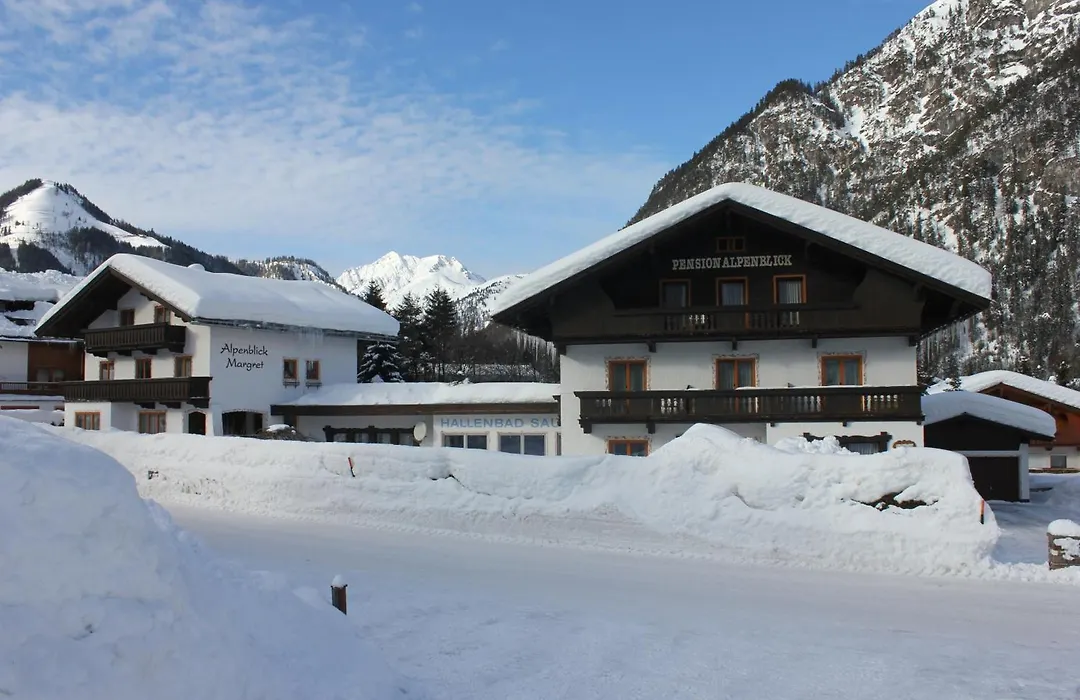 Haus Alpenblick-1