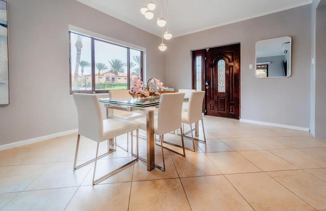 The Best House In Gold Coast 4 Bedrooms-1