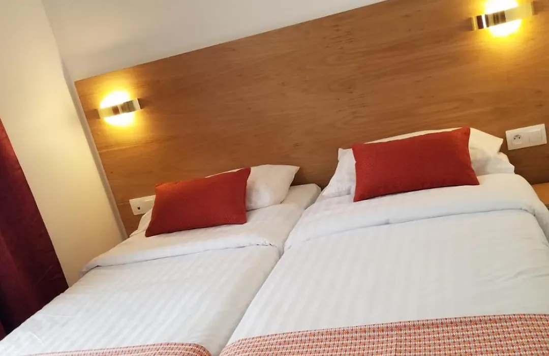 Dupleix Hotel-1