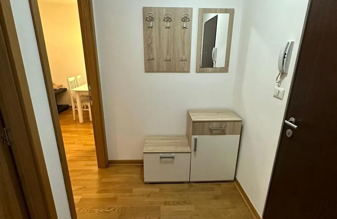 Emina Apartment City Kvart-1