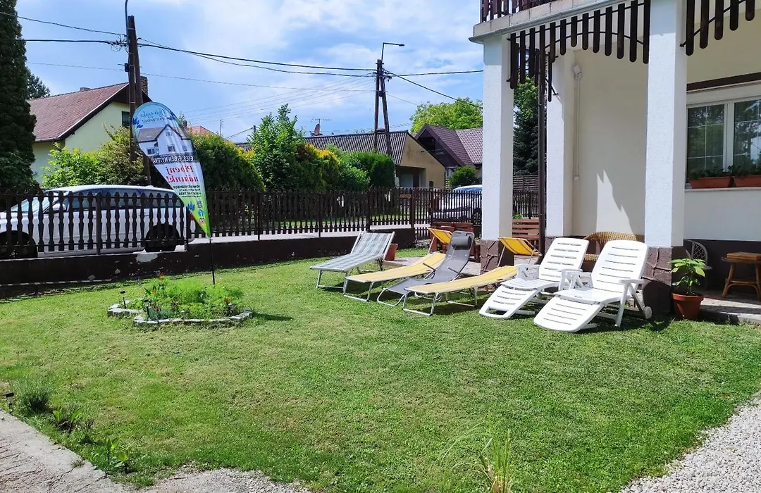 Gyoengyike Apartmanhaz Vonyarcvashegy-1