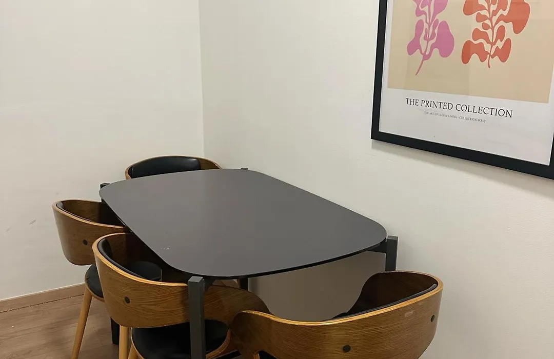 2Schlafenzimmer 5Betten Montuerwhonung-1
