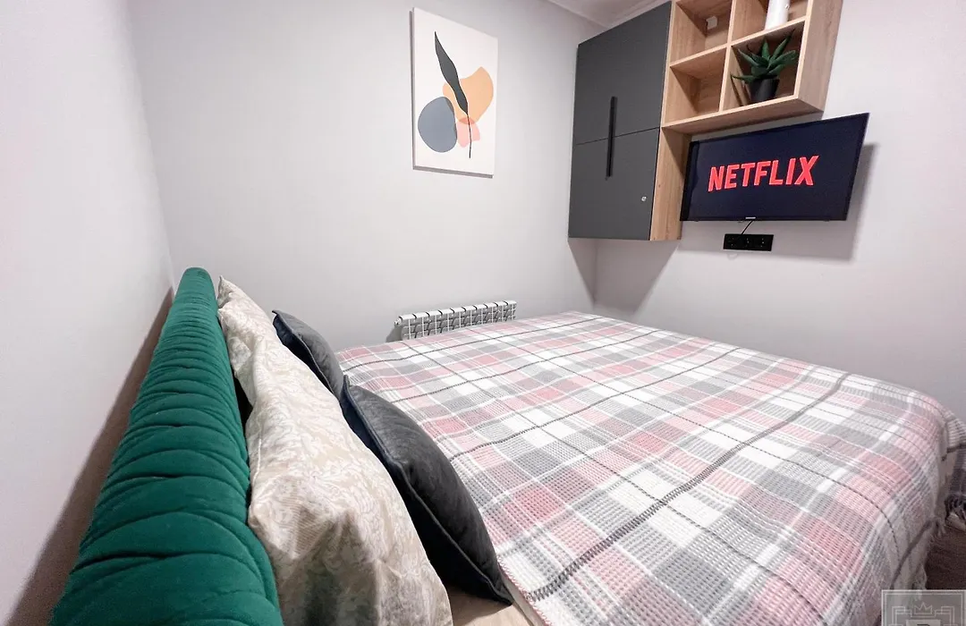 Renthouse Apartments Sleep&Go #1-1