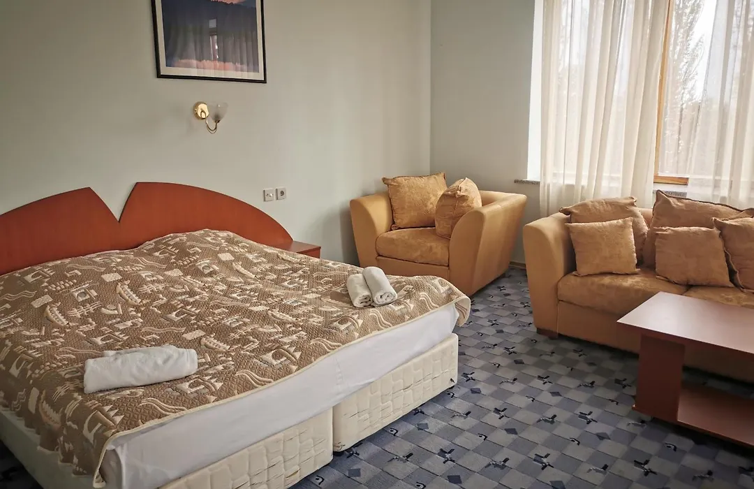 Blue Sevan Hotel-1