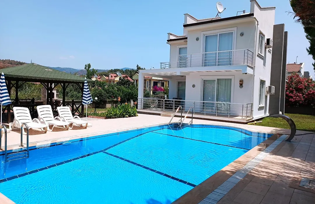 Lighthouse Tulip Villas-1