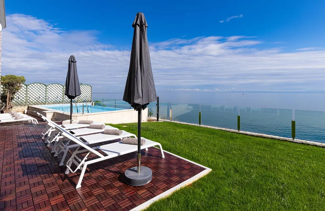 Villa Sarah-1