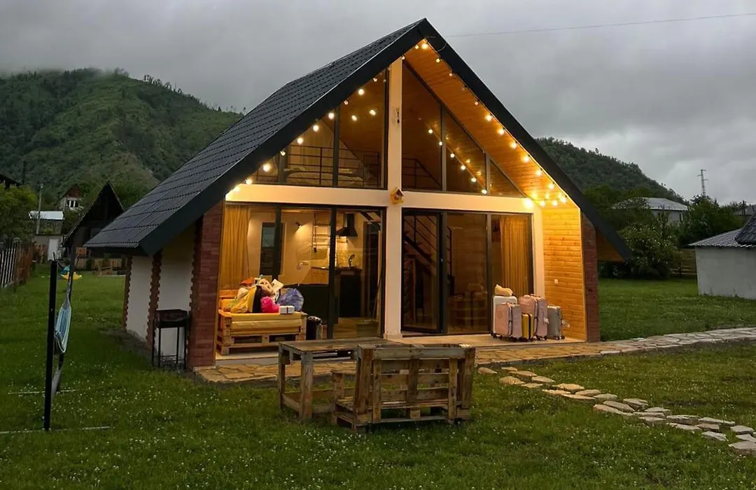Borjomi Inn Cottages-1