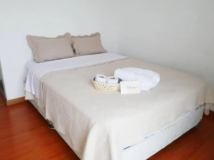 Apartamento Moderno Y Centrico En Lima, 3 Dormitorios-1